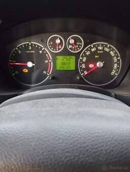 Ford tourneo connect - 2