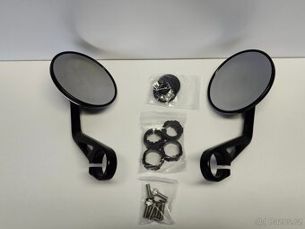 Prodám kulatá zrcátka pro motorky Triumph s logem Triumph - 2