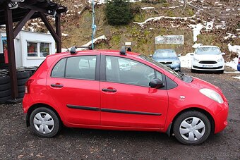 Toyota Yaris - 2