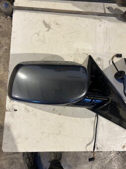 Bmw e61 Lci - zrcátka PLATINGRAU - 2