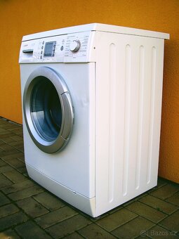 Pračka BOSCH na 7 kg prádla - 2