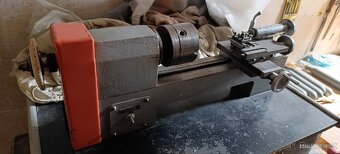 Sovětský soustruh TN - 2