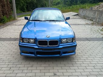 BMW E36 Cabrio 318i Idvidual mpaket Estorilblau - 2