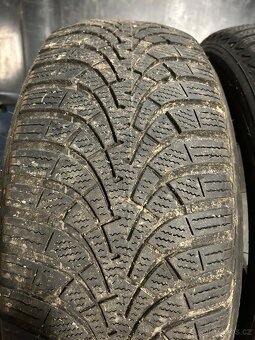 Goodyear 205/55R16 - 2