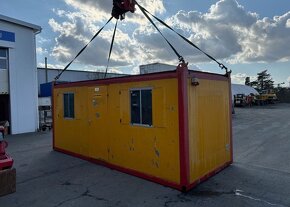 Stavební buňka / obytný kontejner / 5.5M - 2