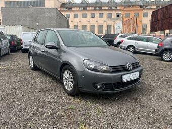 Volkswagen Golf - 2