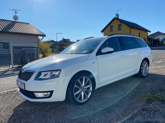 Škoda Octavia 3 2.0 TDI Combi, 2x disky, NOVÉ PNEU - 2