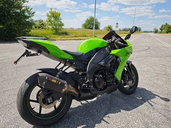 Kawasaki Ninja ZX-10R - 2