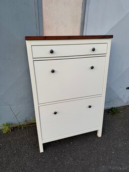 Botník Ikea Hemnes - 2