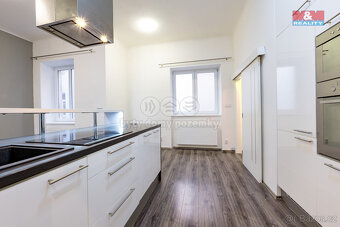 Pronájem bytu 2+kk, 54 m², Olomouc, ul. Komenského - 2