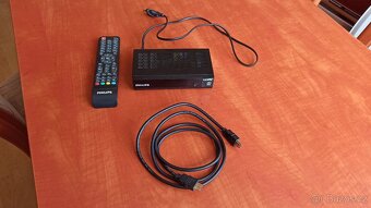 Prodám DVB-T2 Set-Top Box PHILIPS DTR3502B - 2
