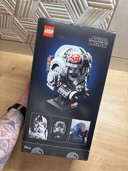 LEGO Star Wars 75429 AT-AT Driver - 2