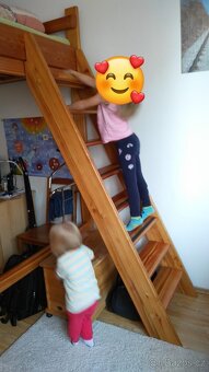 Patrová postel 140x220 z masivu, se schody - 2