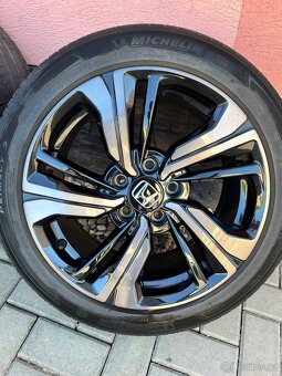 ALU disky R17 - 2