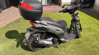 Skútr SYM symphony 125 SR na náhradní díly - 2