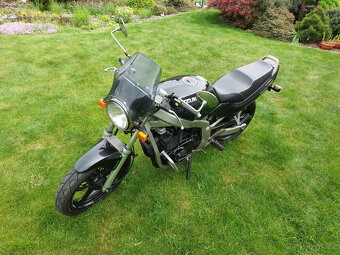 Suzuki GS 500 E - 2