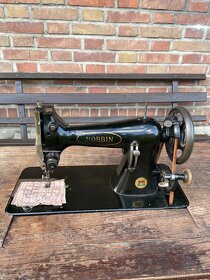 Šicí stroj Bobbin - 2