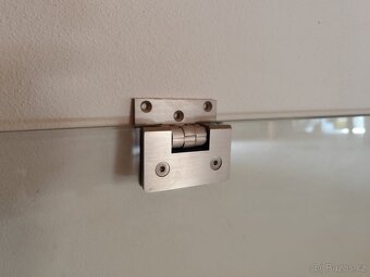Skleněné dveře - 2