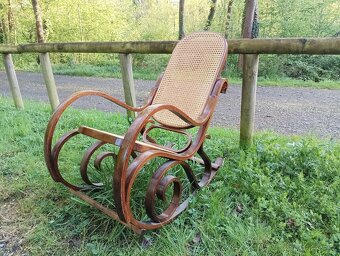 OHÝBANÉ HOUPACÍ KŘESLO VE STYLU THONET–FRANCIE, 70.–80. LÉTA - 2