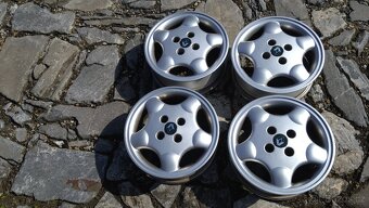 prodám ORIGINÁL al kola 14 4x100 na RENAULT - 2