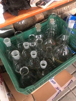 Laboratorní sklo - 2