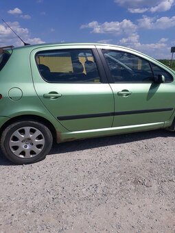 Peugeot 307 - 2