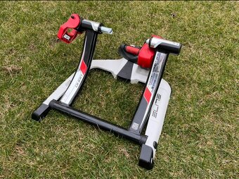 Cyklotrenažér Elite Qubo Power Mag Smart B+ - 2
