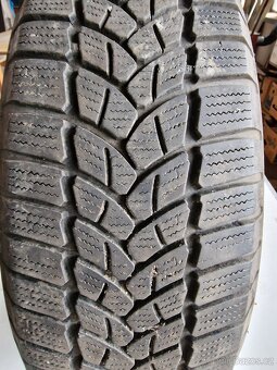 Zimni gumy Firestone 185/65 R15 88T - 2