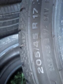Letní pneu 205/ 55 R17 - 2