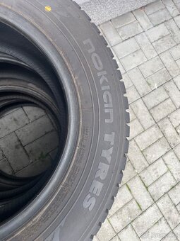 Zimní sada pneu Nokian 195/65R15 - 2