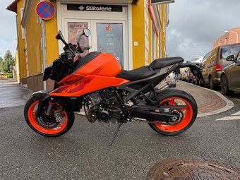 KTM 990 DUKE ORANGE 2024 - záruka do 2028 - 2