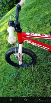 Prodám dětské kolo Arezzo BUBU 14" Red. - 2