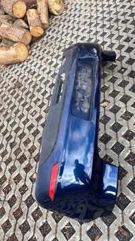 Zadní nárazník Golf VI (parkovací senzory - 2