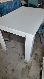 Jídelní stůl rozkládací - 2