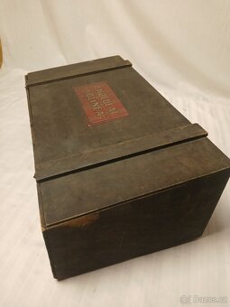 Starožitná reklamní bedna Kolinea - 2