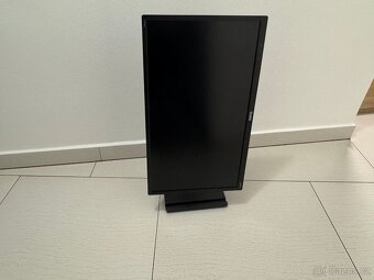 Monitor BenQ GW 2470 (fleky na displeji) - 2