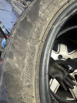 Zimni pneu goodride 195/55 r15 - 2