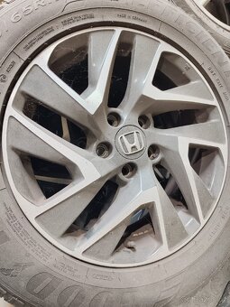 Celoroční ALU kola 5x114,3 (225/65 R17) - 2