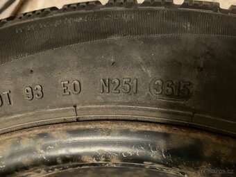 Kola 185/60 R15 zimni - 2