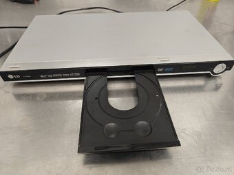DVD přehrávač LG dvx9900 - 2
