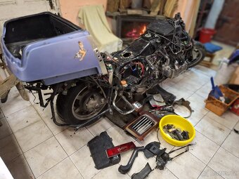 Honda Goldwing 1500 GL 1500 díly - 2