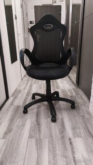 Kancelářská židle - 2