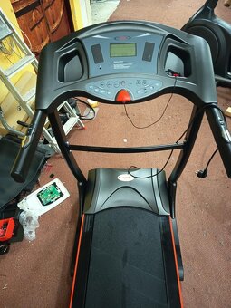 Běžící pás Fire Rum - 2