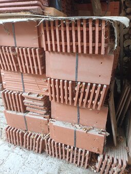 Pálené tašky,TONDACH ,bobrovky - 2