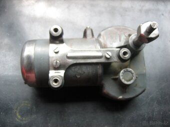 Škoda  - motorek stíračů - 2