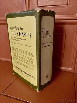 The Yeasts A Taxonomic Study : J. Lodder - 2