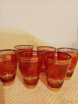 Růžové skleničky - 2