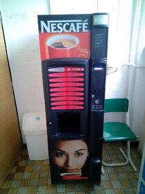 Nápojový automat Necta Kikko - 2