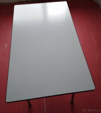 Stůl s kovovýma nohama, k převzetí ve Slaném - 2