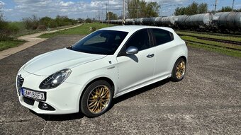 Alfa Romeo Giulietta 2.0 JTDm, edícia TROFEO - 2